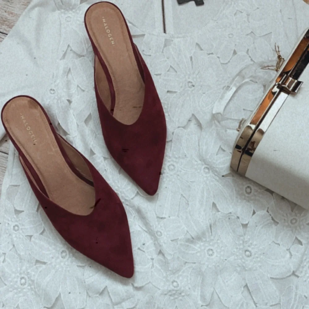 Halogen Red Tori Mules - Picture 2 of 10